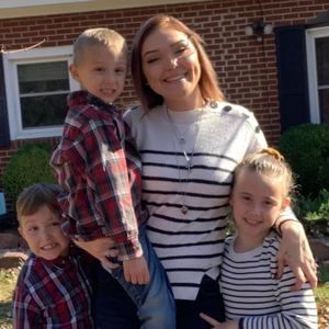 Meet your Posher, Carlee